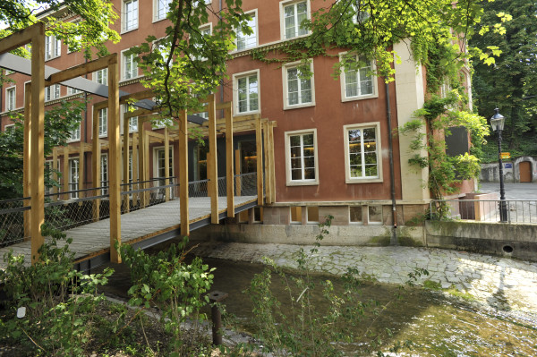 Jugendherberge Basel Eingangsbereich Michel van Grondel 03