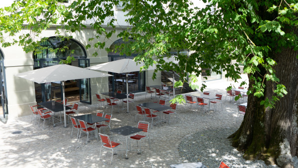 Jugendherberge Burgdorf Terrasse Laura Gargiulo 01