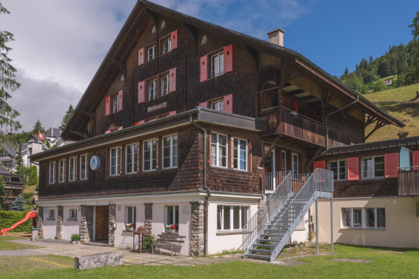 Jugendherberge Engelberg Aussenansicht Leonidas Portmann 14