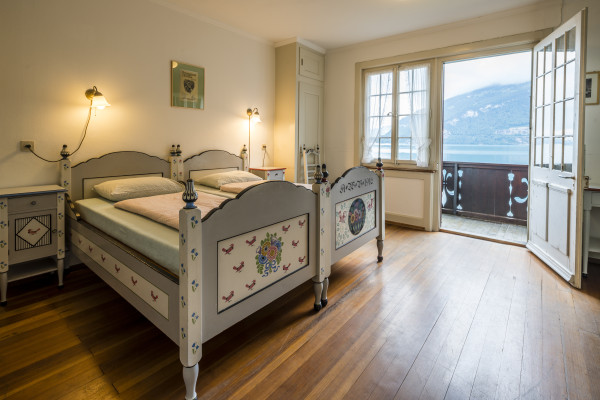 Jugendherberge Leissigen Zimmer 2 Bett Suite Travelita 01