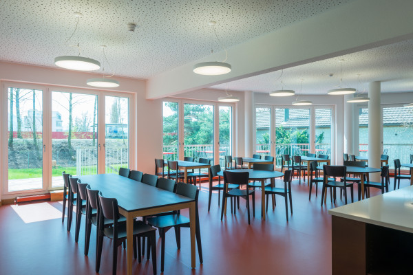 Jugendherberge Zug Restaurant Michel van Grondel 01